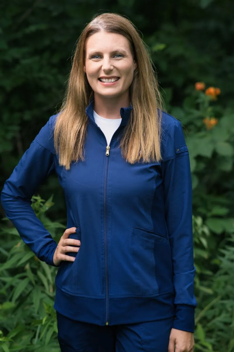 BECCA WURZER – DENTAL ASSISTANT