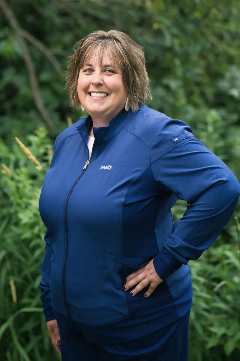 SHELLY SPELTZ – DENTAL HYGIENIST