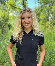 KOURTNEY SCHMIDT – DENTAL ASSISTANT